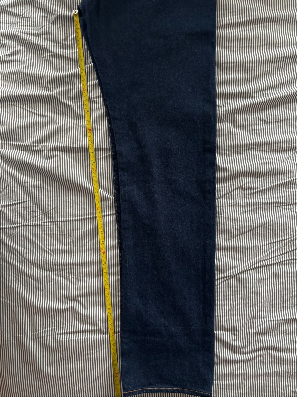 Levi 501 Straight Jeans in Deep Navy - 38” inseam